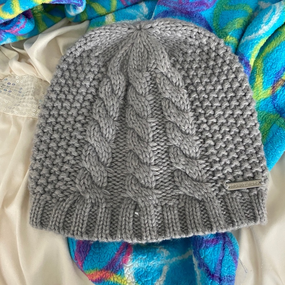 Michael Korea hat & scarf set